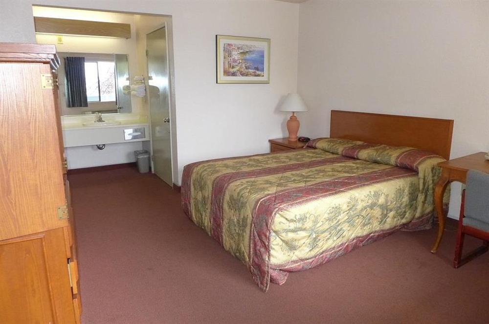 Good Nite Inn Salinas Room photo